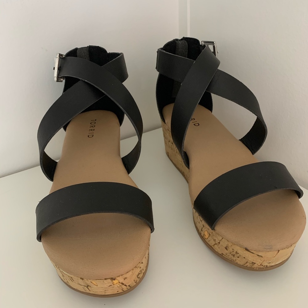 Torrid, Black, Platform Sandals, US size 8